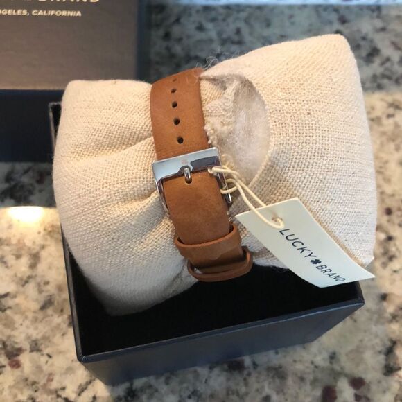 Lucky Brand Ventana Leather Mother of Pearl watch New with tags  LW00156 - Picture 5 of 8